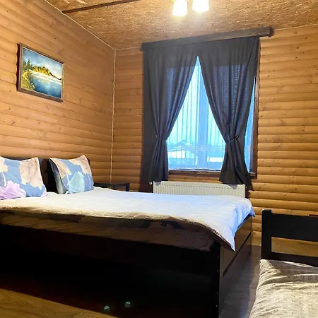 Iryna Villa Miszlivka
