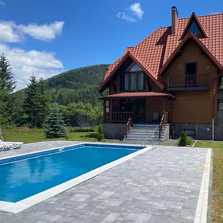 Iryna Villa